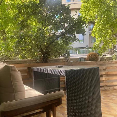 Apartment Terrasse Proche Paris